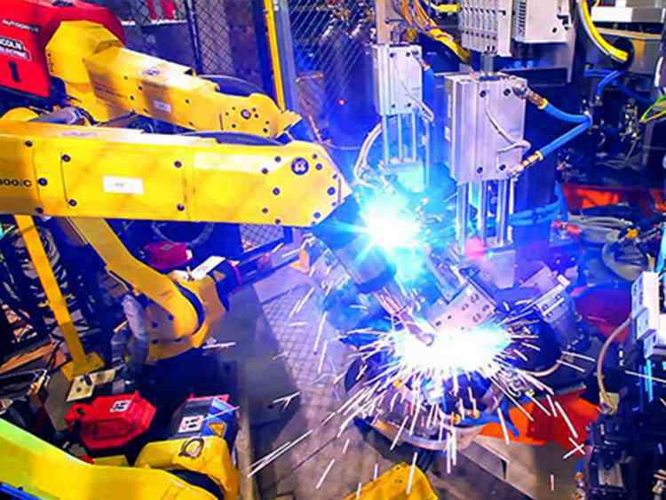 中小型钣金加工厂中引进焊接机器人的注意点-中山开云手机版APP下载,(中国)开云有限公司